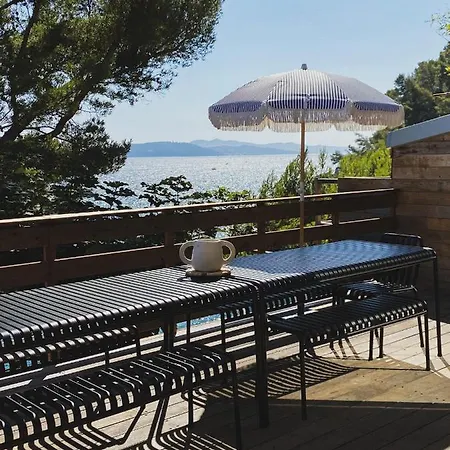 בית נופש Cabanon Moderne, Les Pieds Dans L'eau, 2 *