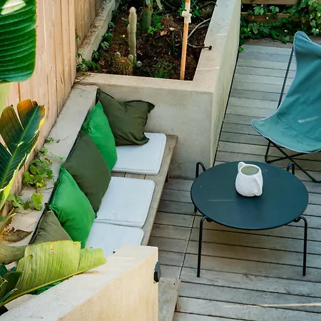 Cabanon Moderne, Les Pieds Dans L'eau, 2 בית נופש לה פרדה