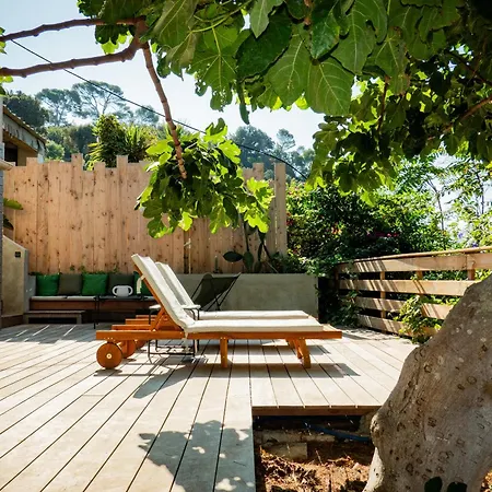Cabanon Moderne, Les Pieds Dans L'eau, 2 * Le Pradet